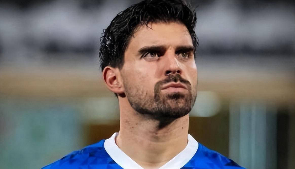 28岁葡萄牙中场天才成各大豪门争抢焦点，沙特新月难留英伦王牌